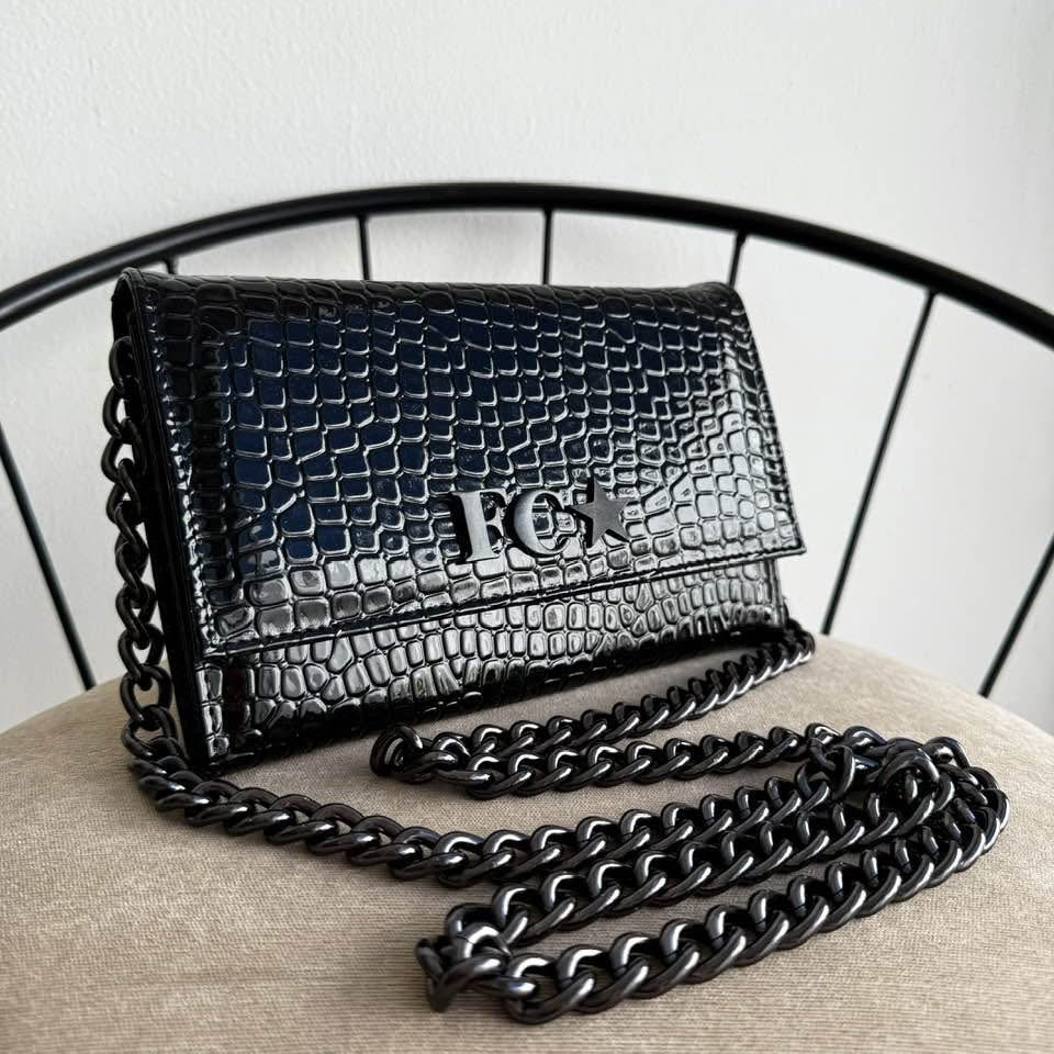Pamela Croco Full Black Cadena Negra