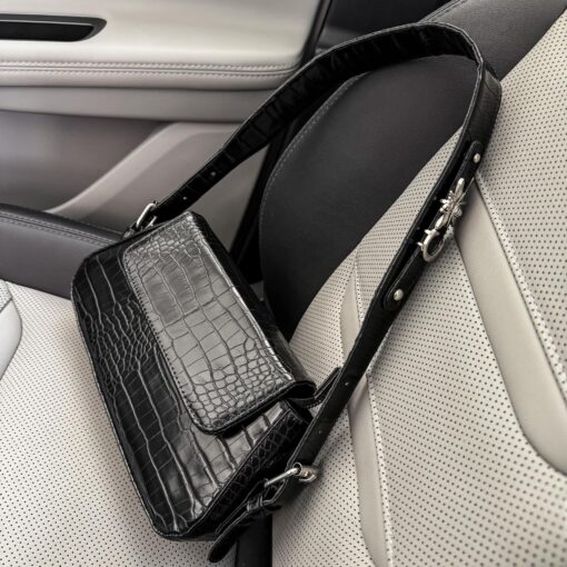 Renata Caiman Black and Silver Herraje Plata