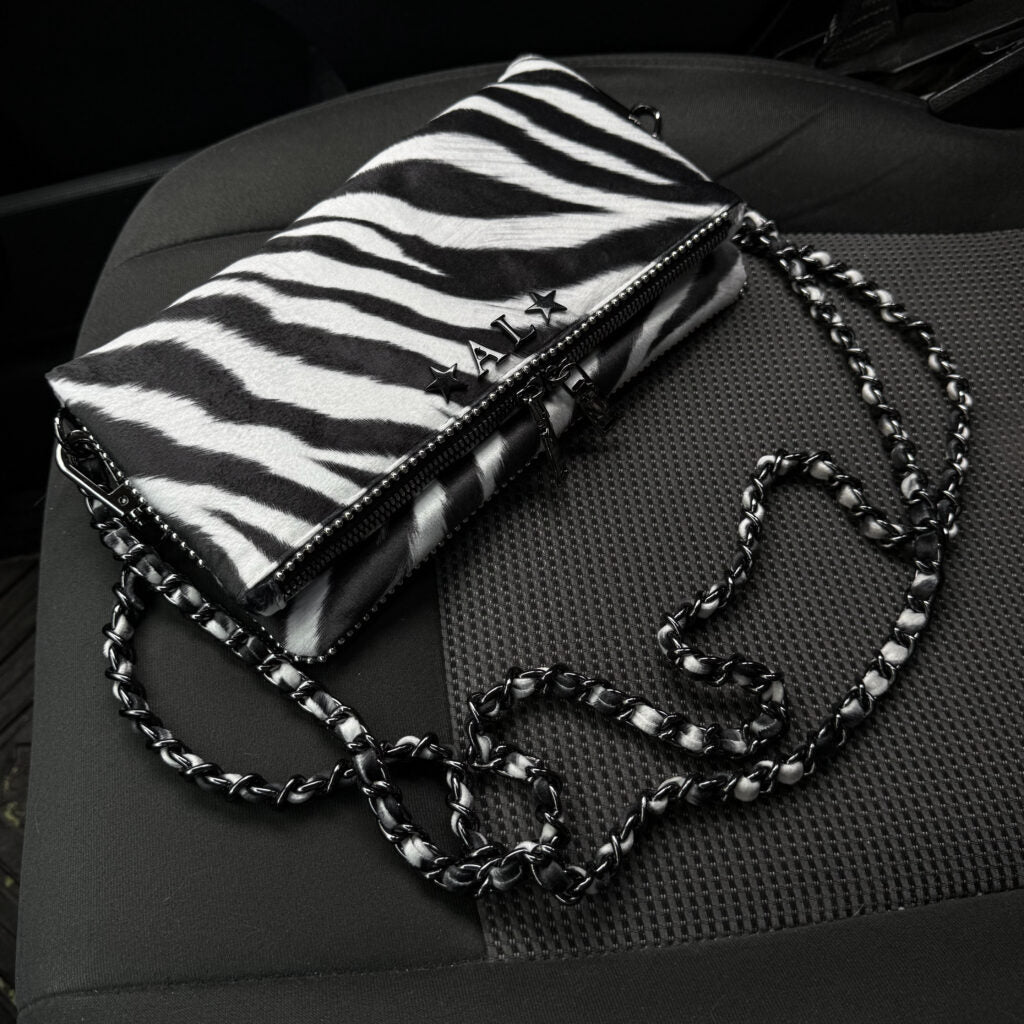 Zulema Zebra - Herrajes Negros + Filo De puntos