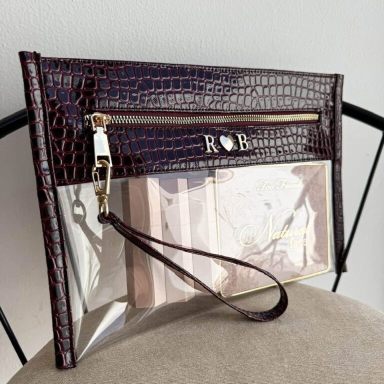 Cosmetiquera Transparente - Python Borgoña