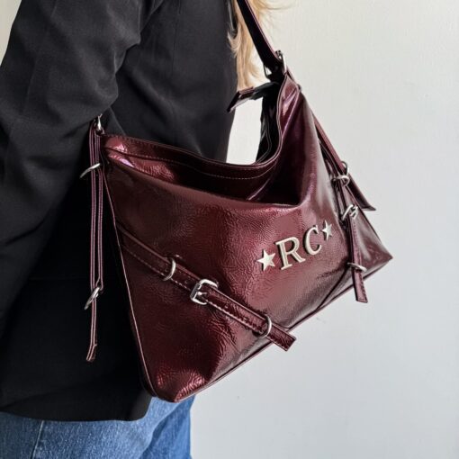 Lorenza Burgundy Herrajes Plata