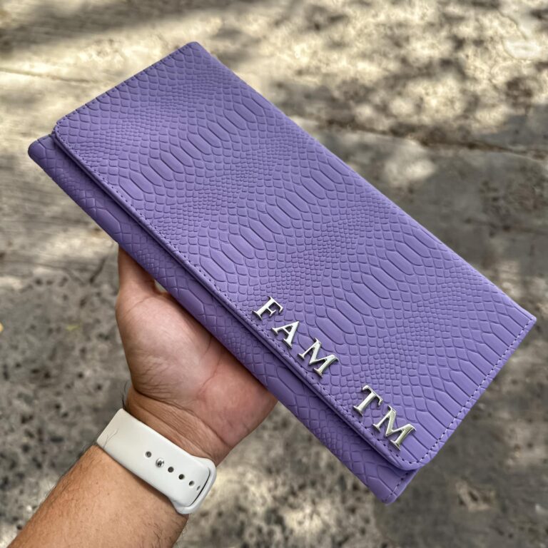 Porta Pasaporte Familiar Lavanda