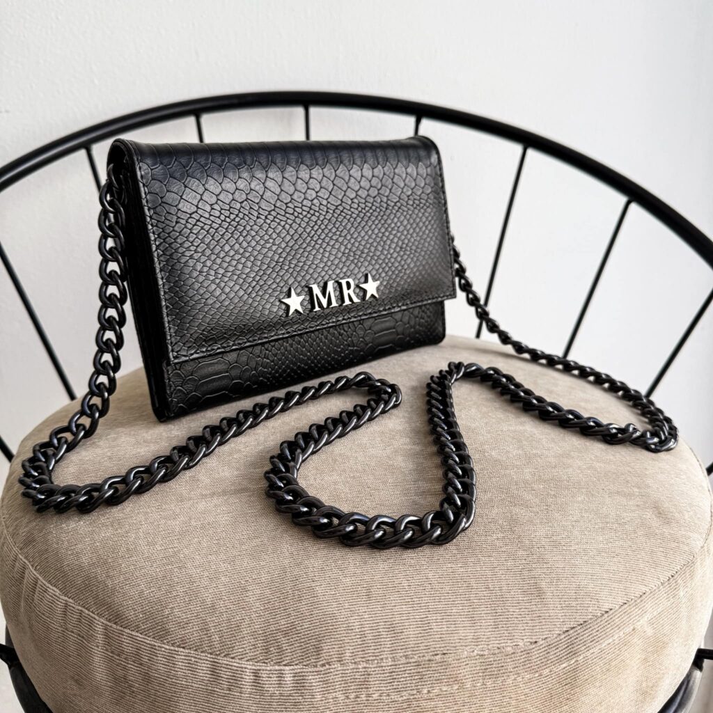Pamela Python Full Black Cadena Negra