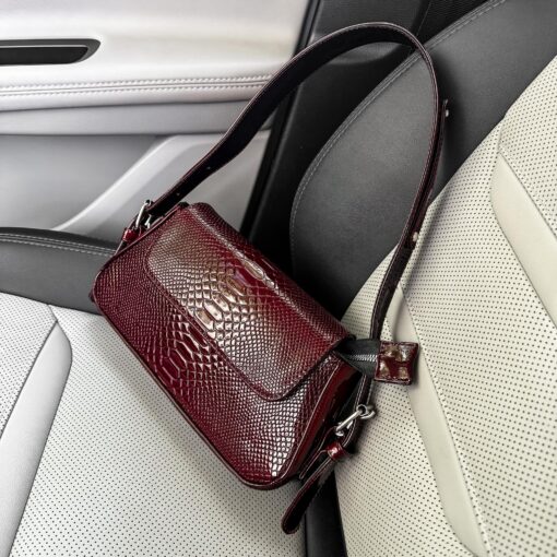 Renata Burgundy Python Herraje Plata