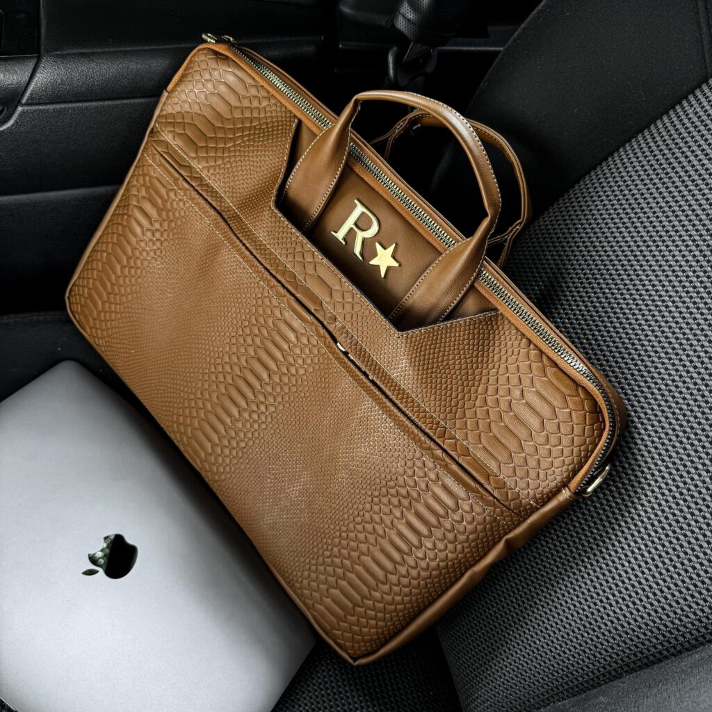 Porta Laptop Snake Marrón