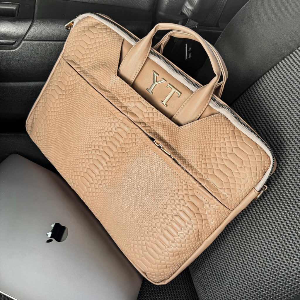 Porta Laptop Snake Nude