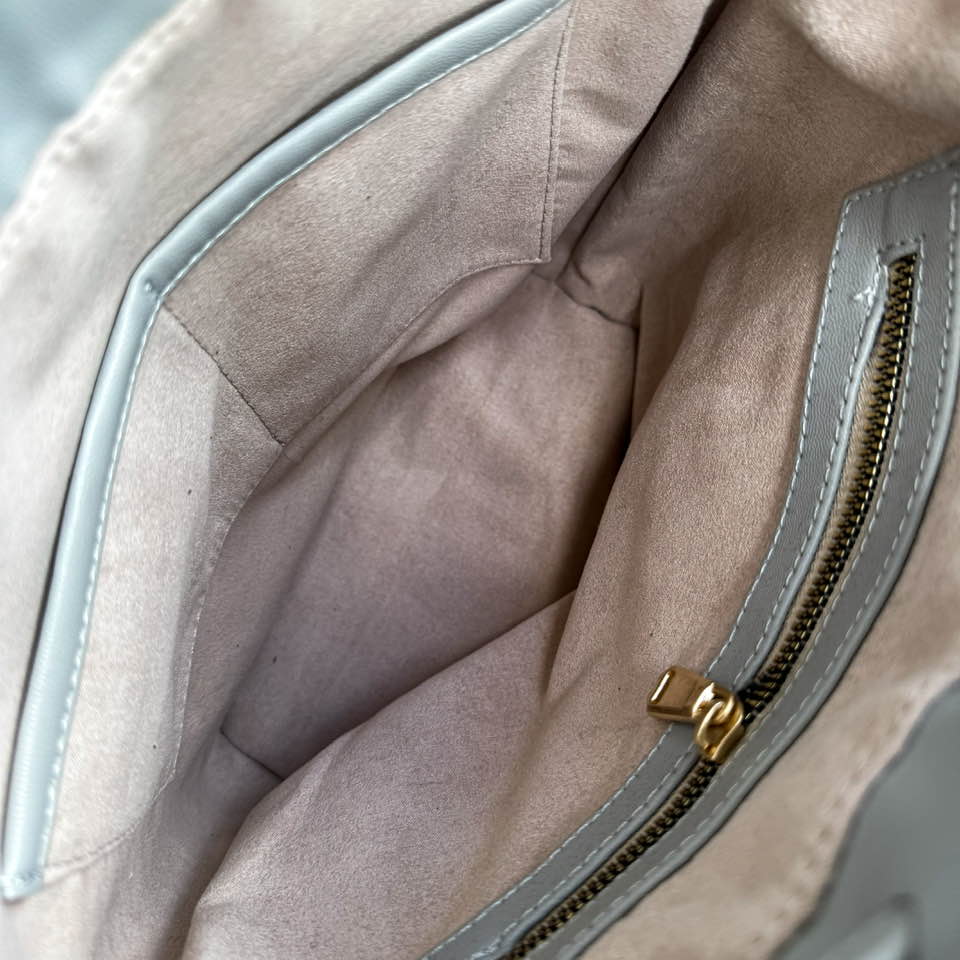 Aria Python Crema