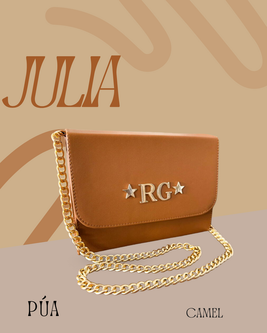 Julia Camel - Cadena Oro