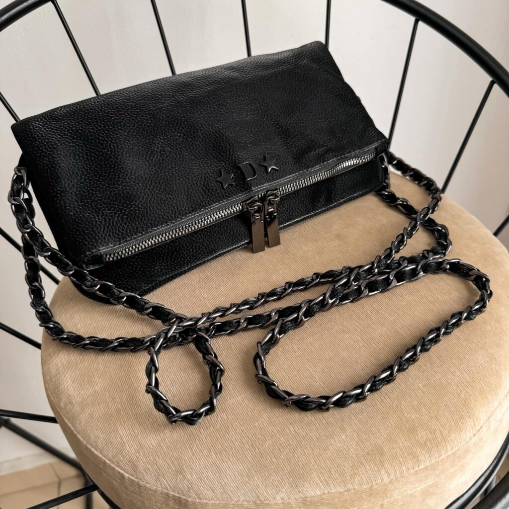Zulema Caviar Texturizada - Herrajes Negro
